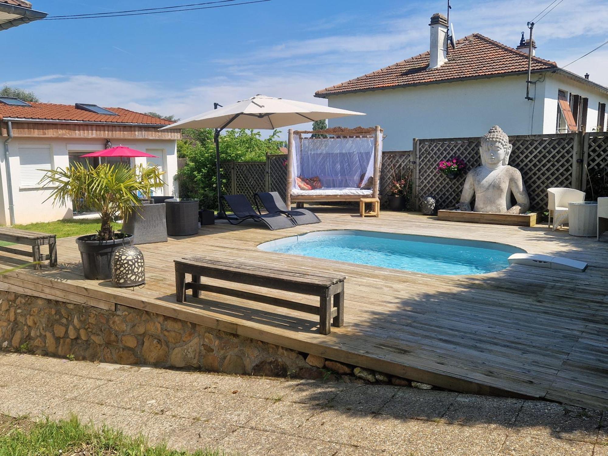 La Serenite Balinaise, Chambre Et Sdb Privee, Jardin , Piscine Et Jacuzzi En Saison, Pres De Chantilly, Parc Asterix Et Cdg Et Paris En 20' 奥利拉维勒 外观 照片